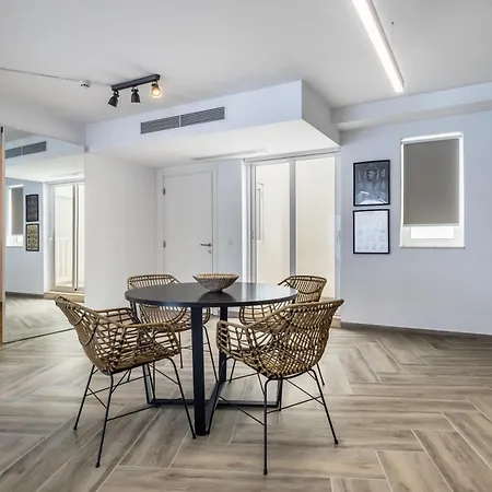 The Cube - Designer Finished By Sf Homes Apartment Gzira