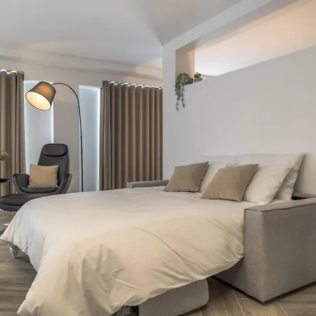 The Cube - Designer Finished By Sf Homes