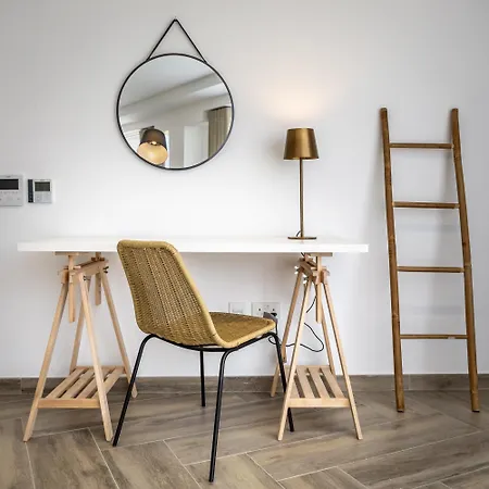 Apartment The Cube - Designer Finished By Sf Homes Gzira