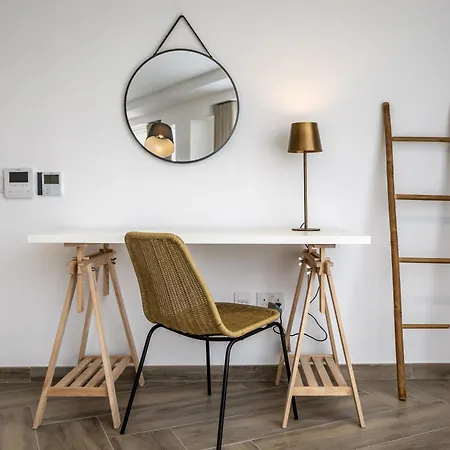 Apartment The Cube - Designer Finished By Sf Homes Gzira